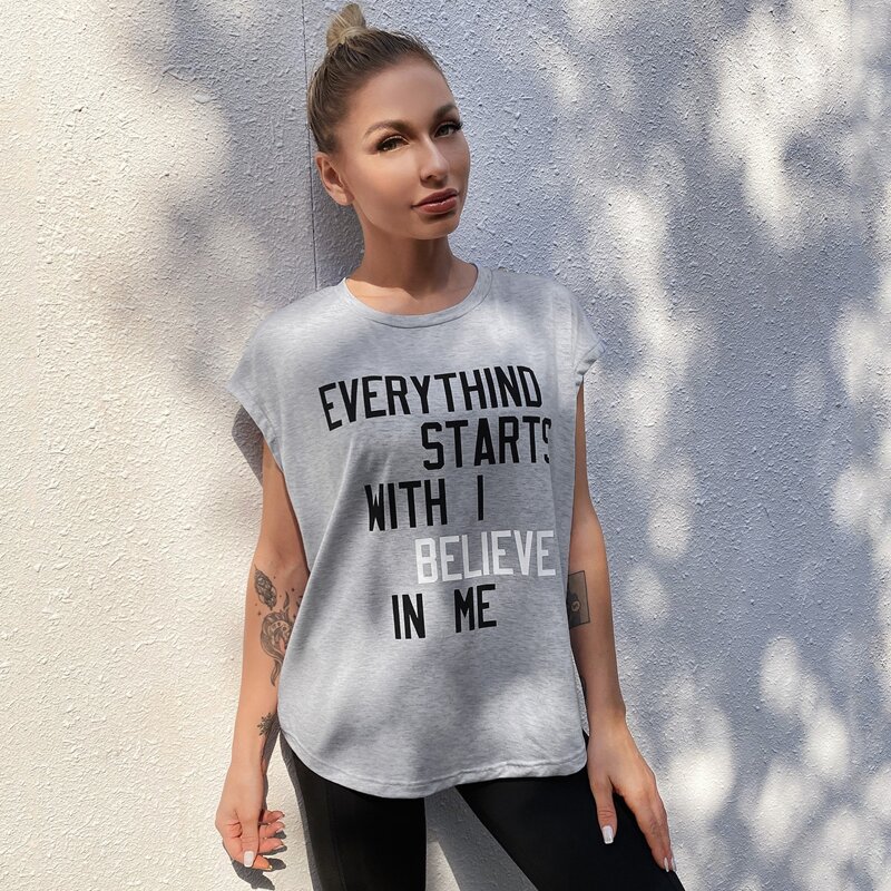 

Slogan Graphic Sports Tee, Light grey