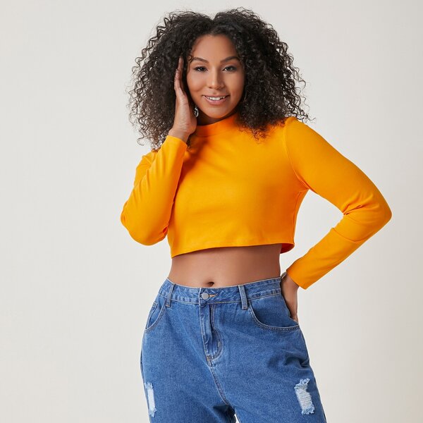 

Plus Mock Neck Crop Tee, Orange