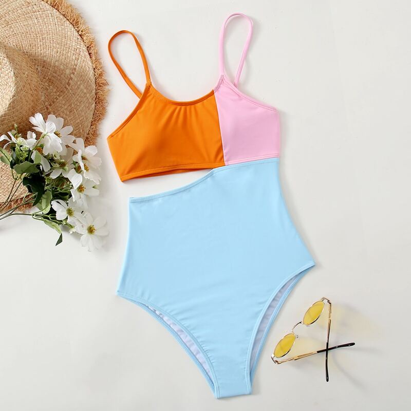 

Colorblock Cut-out Side One Piece Swimsuit, Multicolor