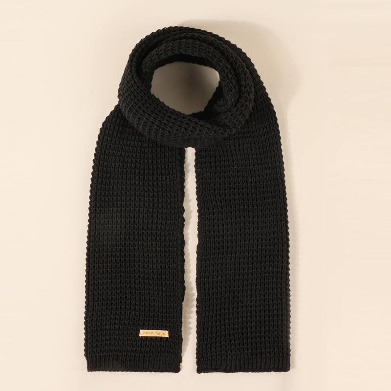 

Guys Letter Patch Scarf, Black