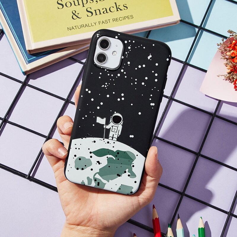 

Cartoon Astronaut iPhone Case, Multicolor