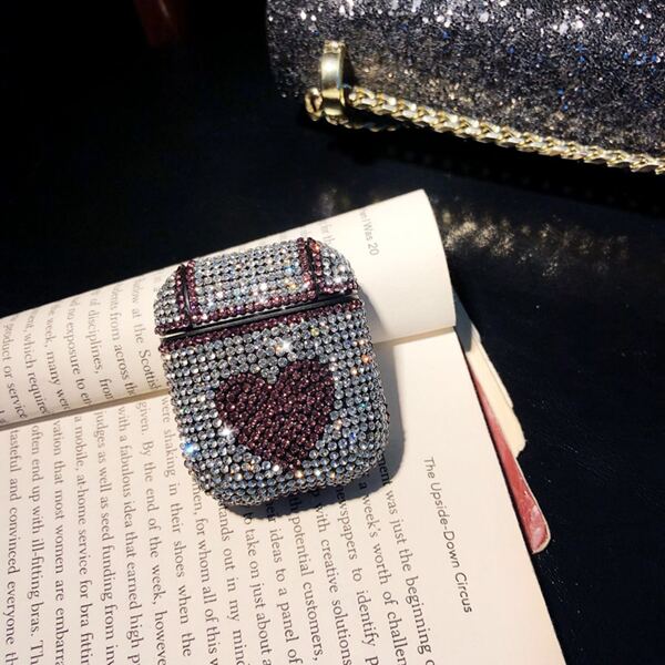 

Rhinestone Decor Heart Pattern AirPods Case, Purple