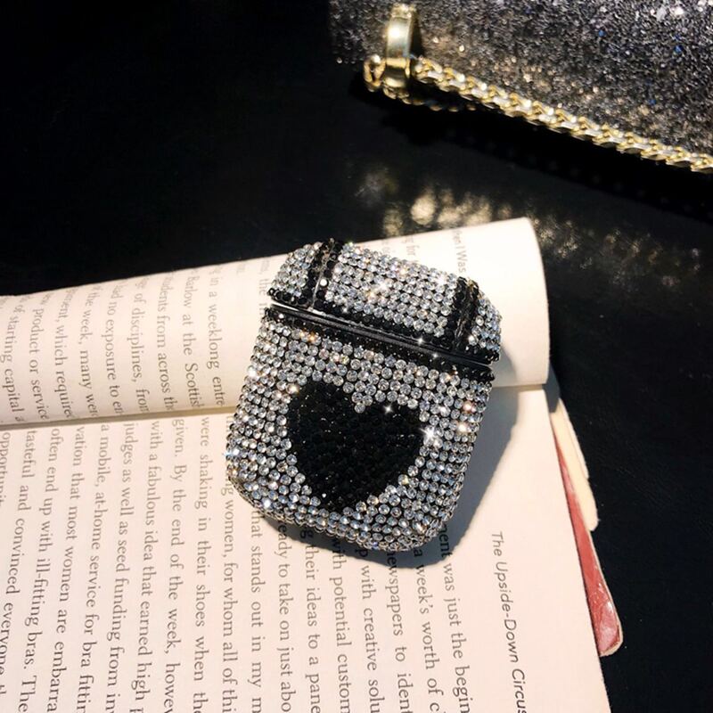 

Rhinestone Decor Heart Pattern AirPods Case, Black