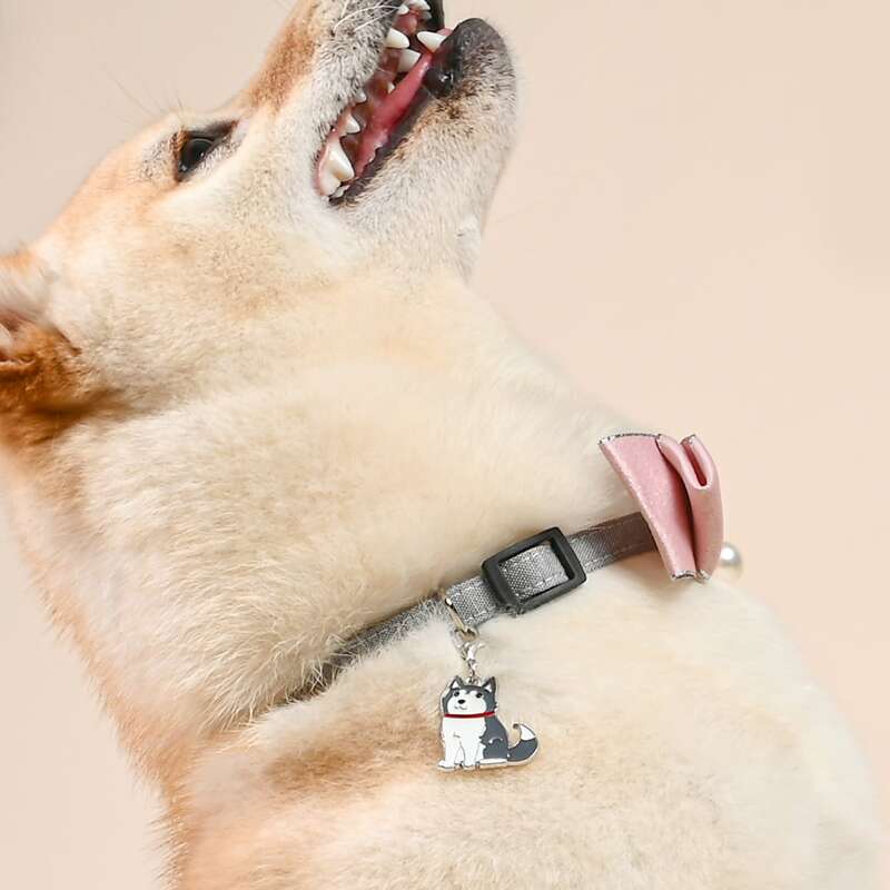 

Animal Design Dog Pendant, Grey