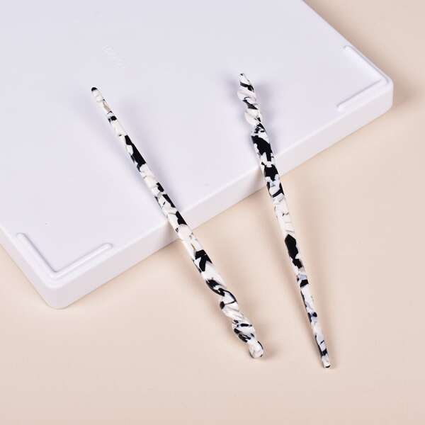 

2pcs Acrylic Hairpin, Black and white
