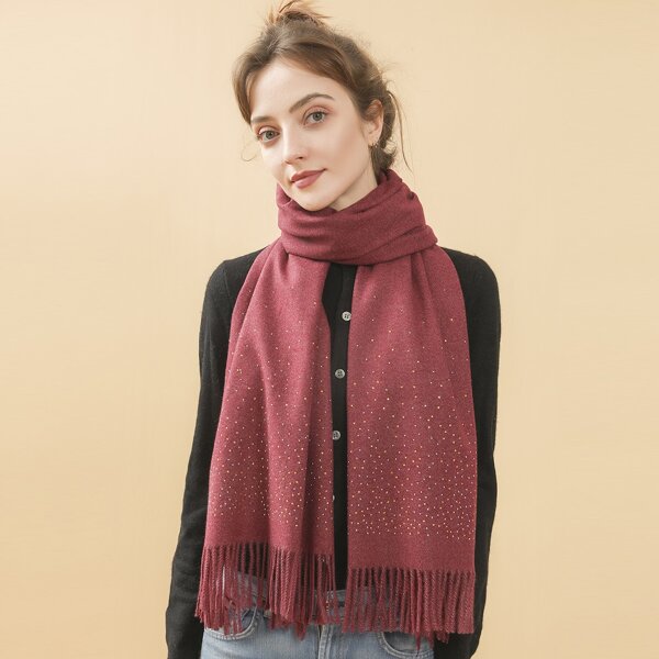 

Rhinestone Decor Fringe Hem Scarf, Burgundy