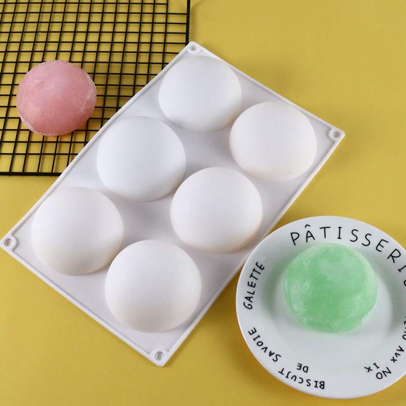 

1pc Silicone Baking Mold, White