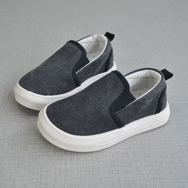

Toddler Boys Slip On Sneakers, Black