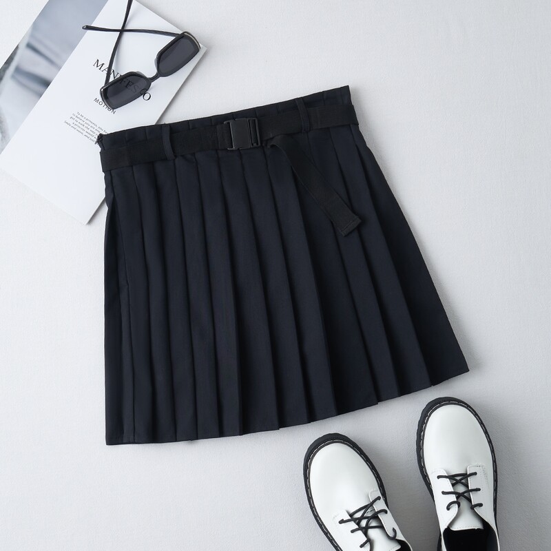 

Solid Pleated Skirt & Buckle Belt, Black