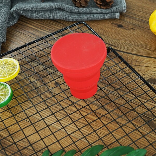 

1pc Foldable Silicone Cup, Red
