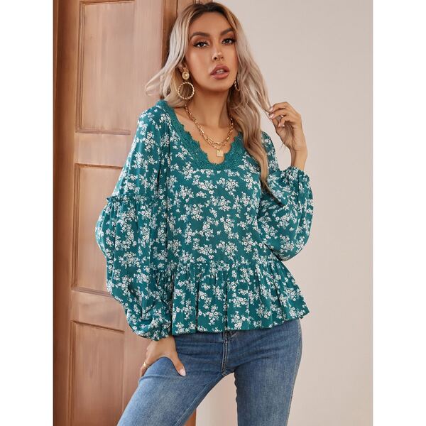 

Ditsy Floral Contrast Lace Peplum Blouse, Green