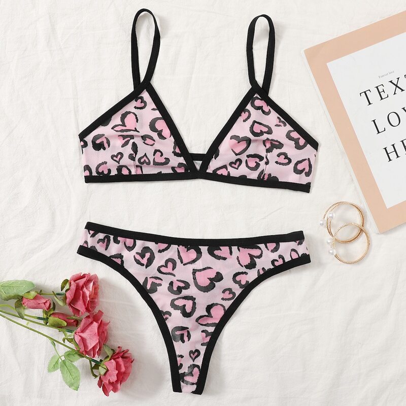 

Heart Print Contrast Binding Lingerie Set, Multicolor