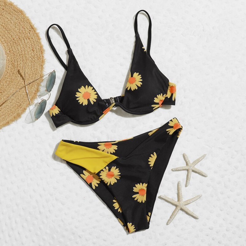 

Daisy Underwire High Leg Bikini Swimsuit, Multicolor