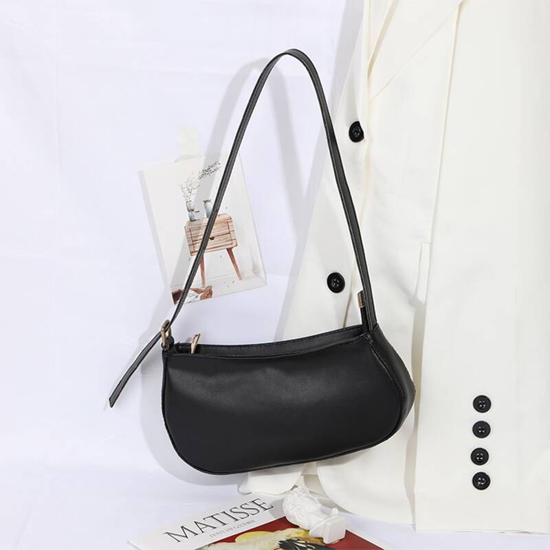

Solid Baguette Bag, Black