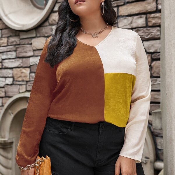 

Plus V-Neck Colorblock Top, Multicolor