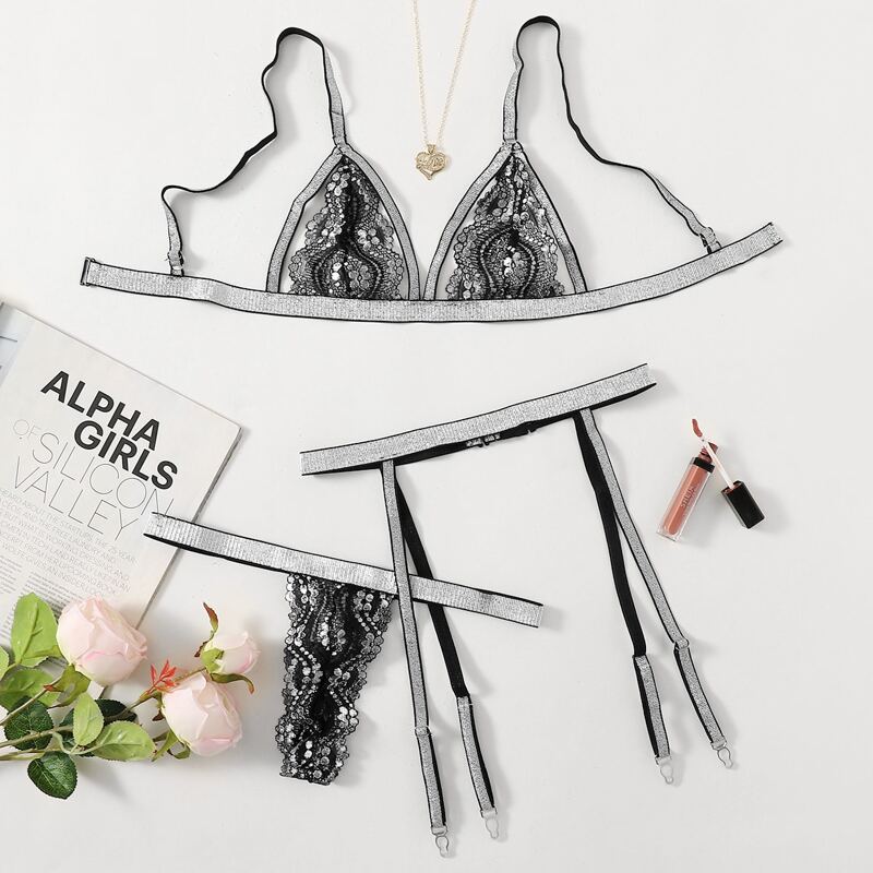 

Cut-out Garter Lingerie Set, Black and white