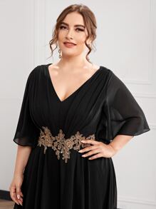 SHEIN Belle Đầm Plus Size Đề can Hoa Hấp dẫn - màu đen - Xem 3