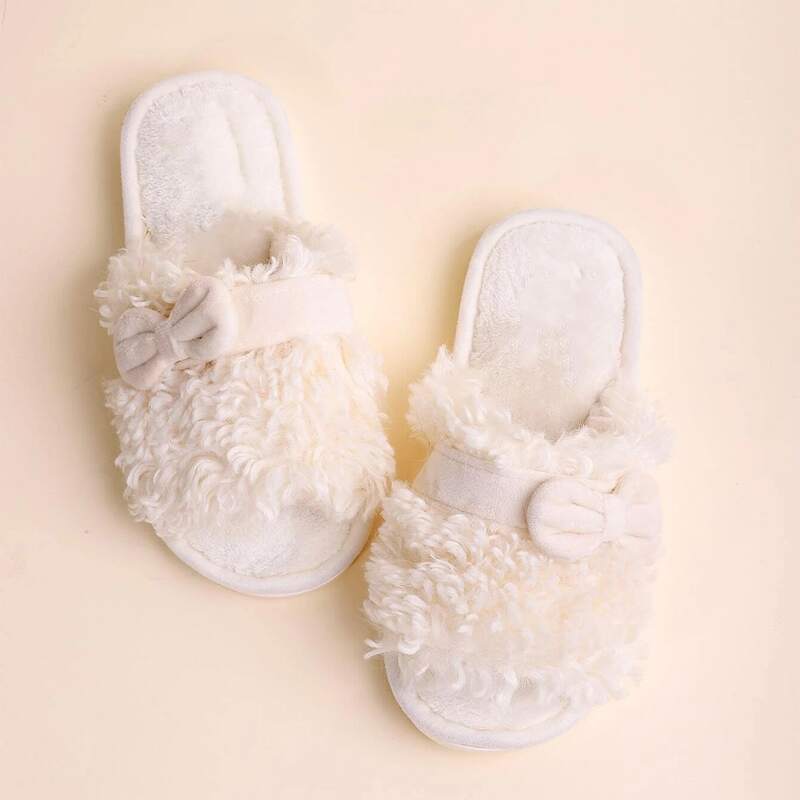 

Bow Decor Fluffy Slippers, Beige