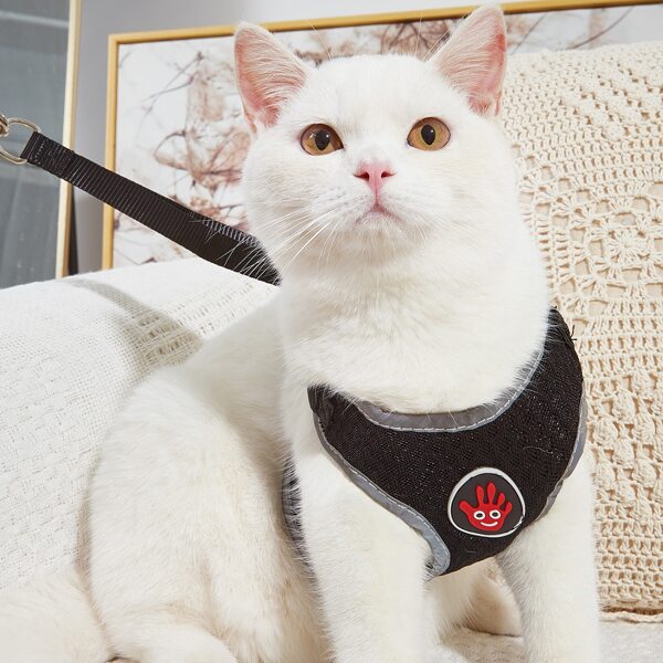 

1pc Contrast Binding Breathable Cat Harness & 1pc Cat Leash, Black