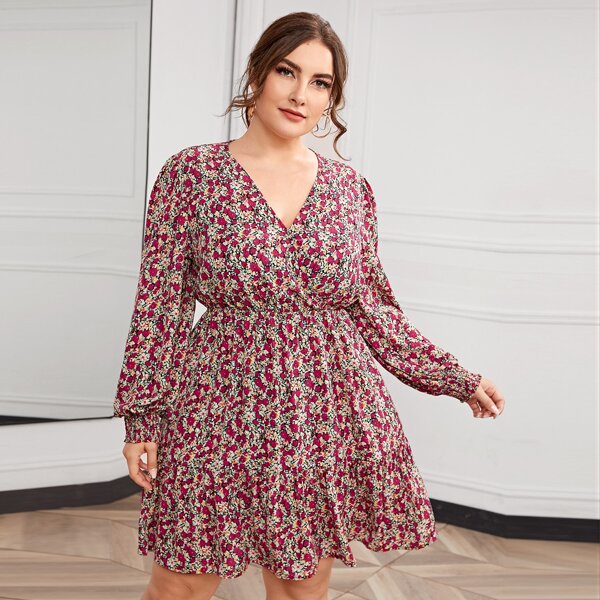 

Plus Ditsy Floral Ruffle Hem Dress, Multicolor