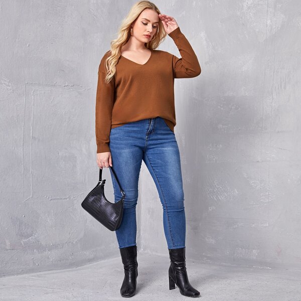 

Plus Drop Shoulder Solid Sweater, Brown
