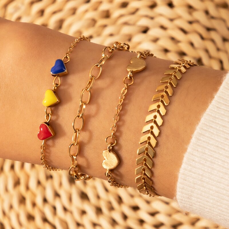 

4pcs Heart Chain Bracelet, Gold