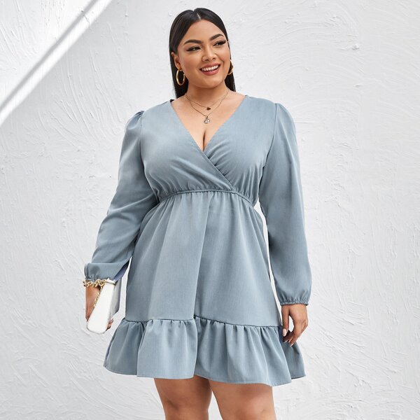 

Plus Surplice Neck Ruffle Hem Denim Dress, Light wash