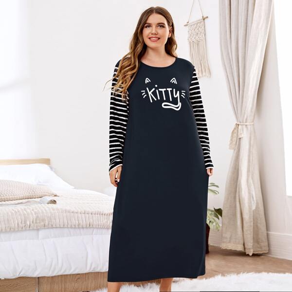 

Plus Contrast Striped Sleeve Letter Graphic Night Dress, Navy blue