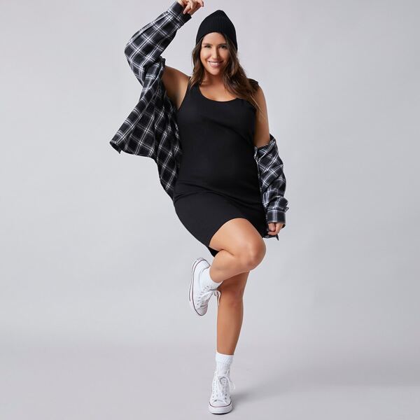 

Plus Solid Tank Bodycon Dress, Black