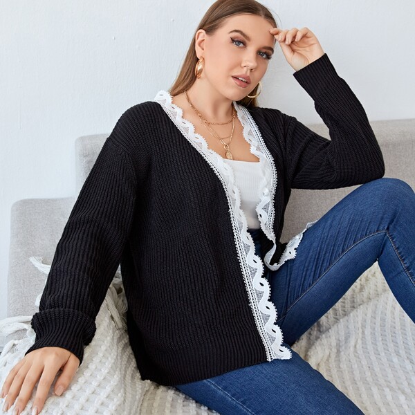 

Plus Contrast Lace Pearls Button Cardigan, Black