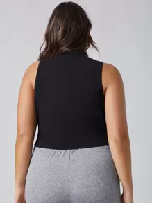 SHEIN BASICS 大碼小高領短版背心上衣 - 黑色 - 查看 2