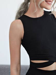SHEIN Essnce Crisscross Hem Crop Tank Top - Black - View 4