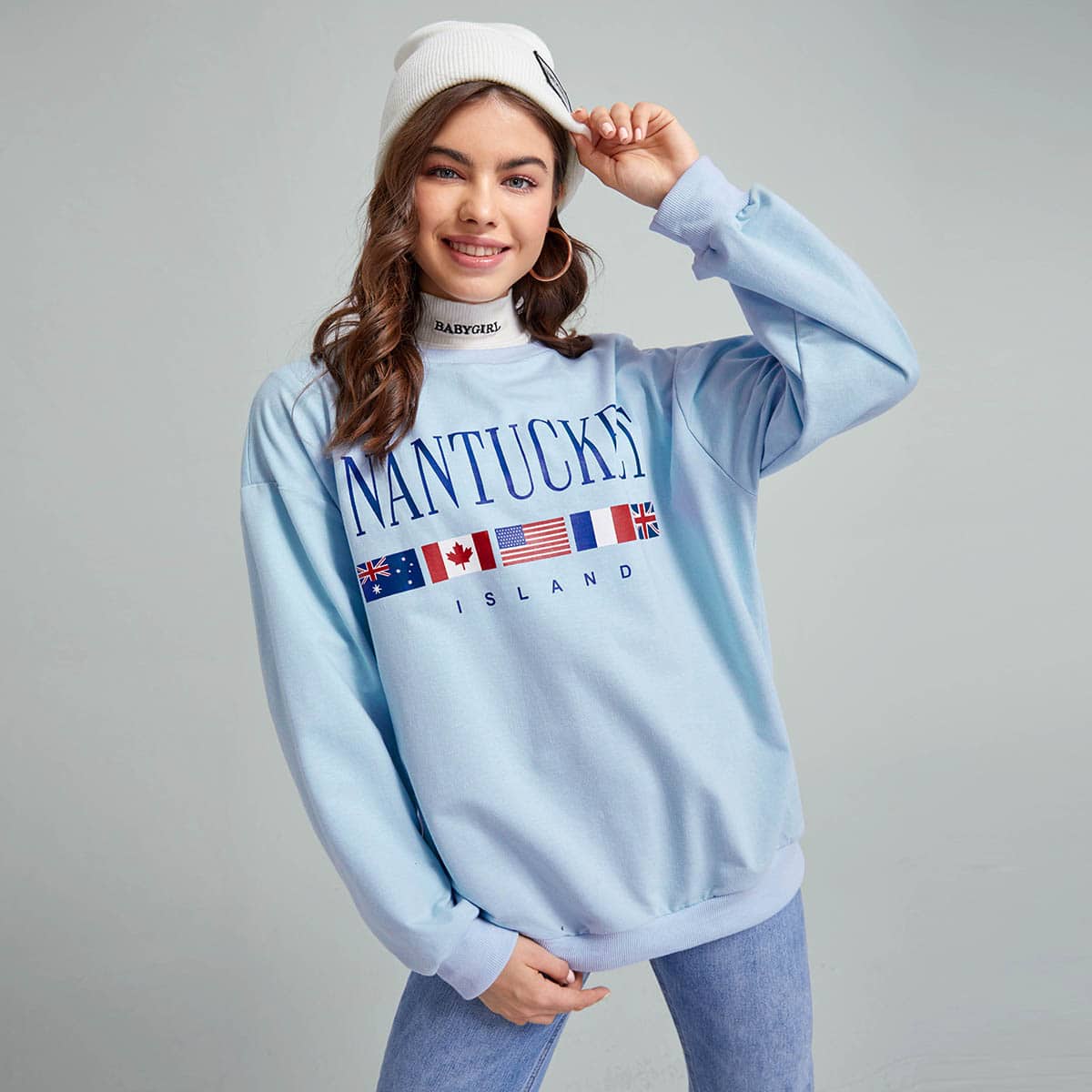 

Letter & Flag Pattern Sweatshirt, Baby blue