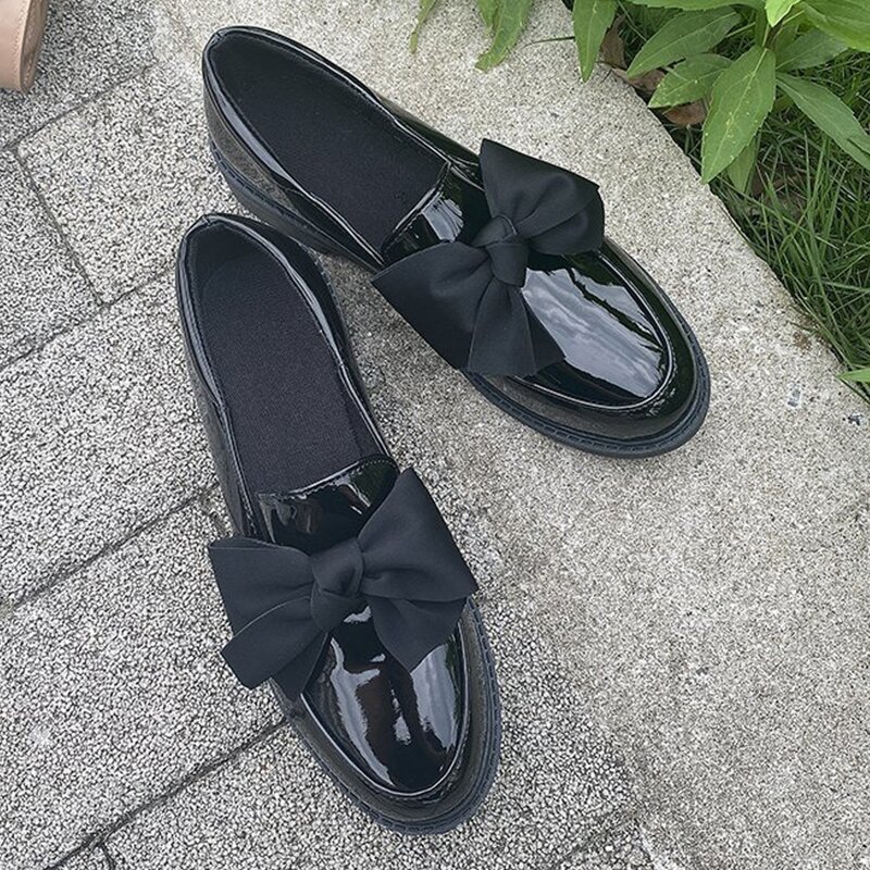 

Bow Tie Loafers, Black