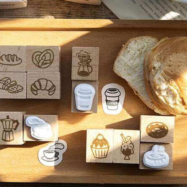 

4pcs Food Pattern Random Wooden Stamp, Khaki