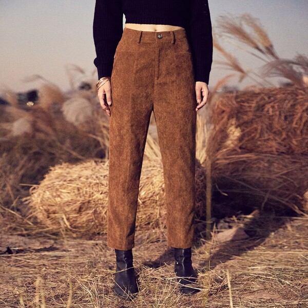 

Zip Fly Corduroy Tapered Pants, Coffee brown