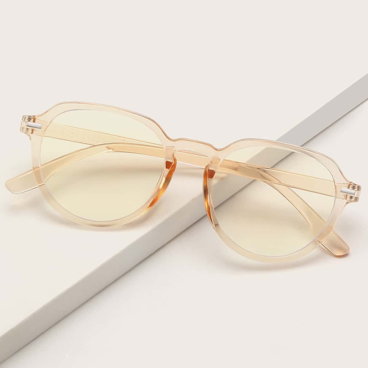 

Clear Frame Glasses