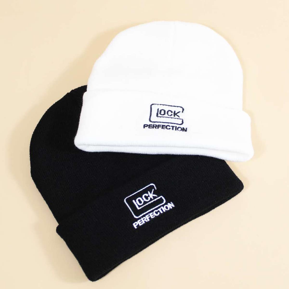 

2pcs Letter Embroidery Knitted Beanie, Black and white