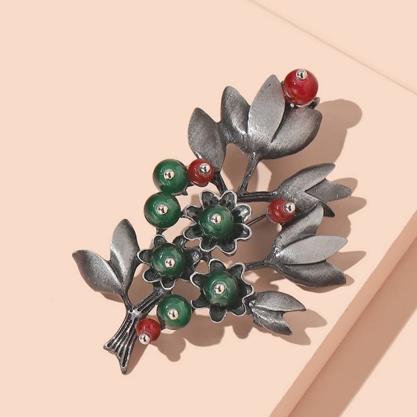 

Bead Decor Leaf Design Brooch, Multicolor