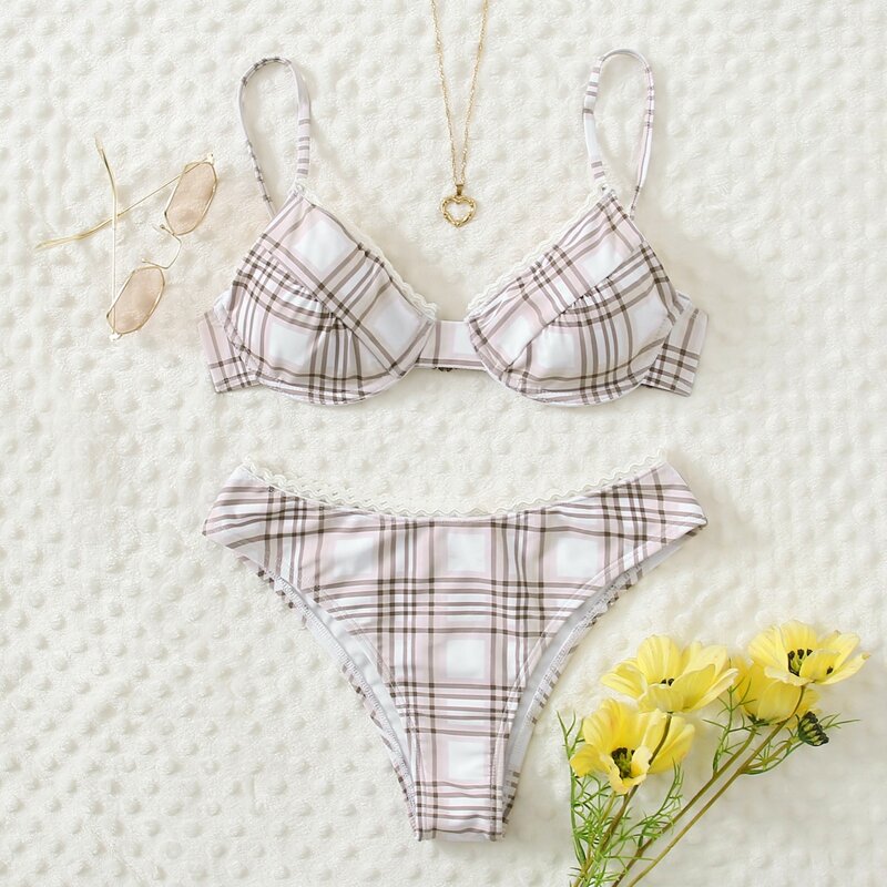 

Plaid Lace Trim Underwire Bikini Swimsuit, Multicolor