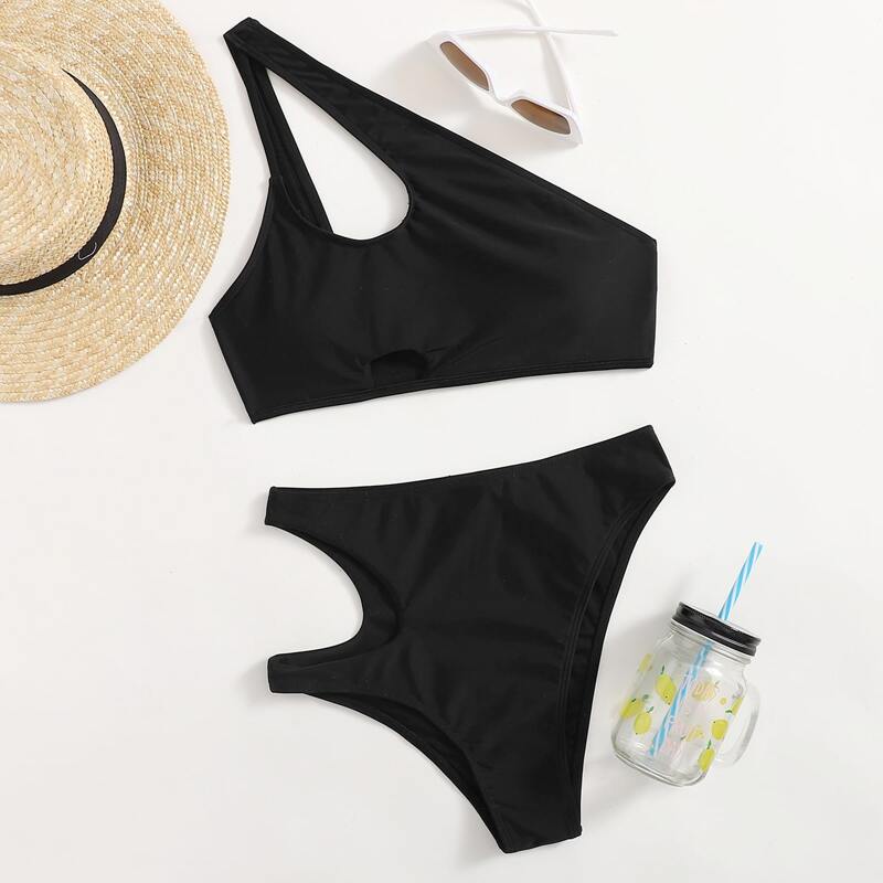 

Cut Out One Shoulder Bikini Swimsuit, Black