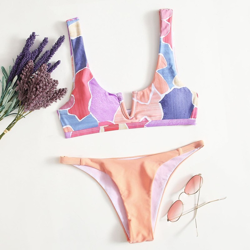 

Colorblock V-wired Bikini Swimsuit, Multicolor