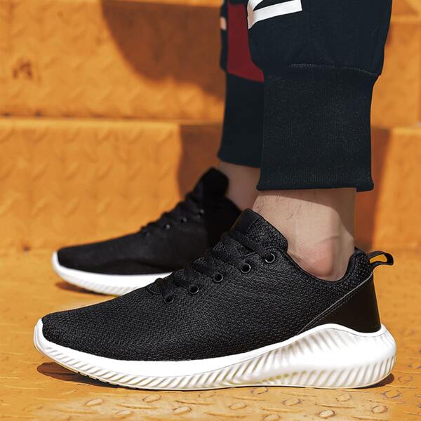 

Men Lace-up Front Low Top Chunky Sneakers, Black and white