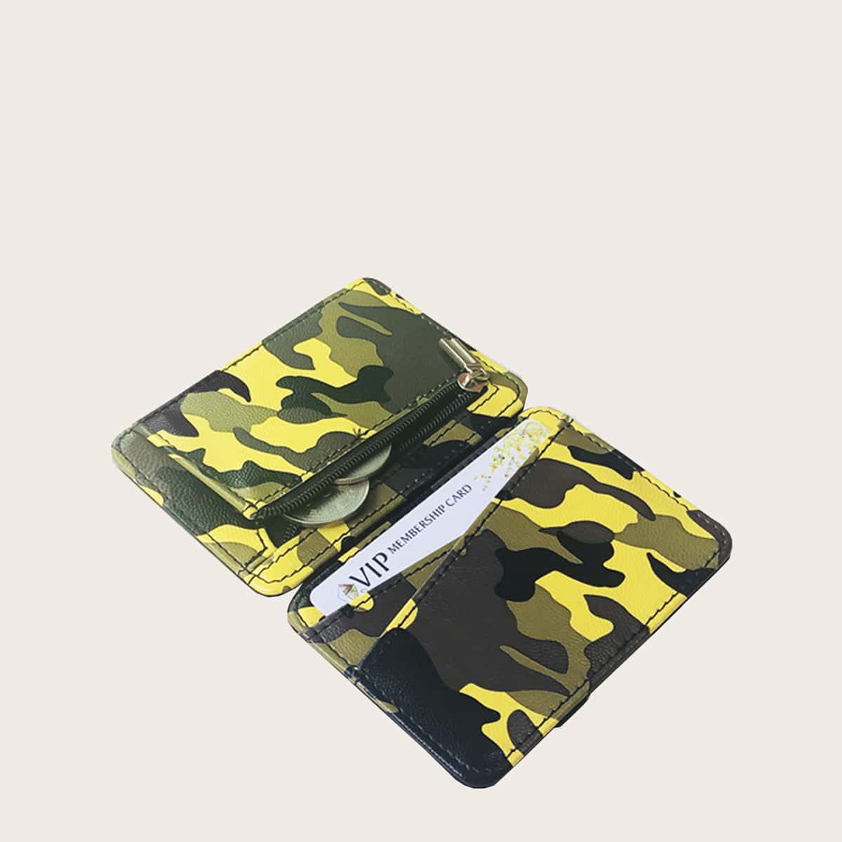 

Guys Camo Graphic Short Card Holder, Yellow