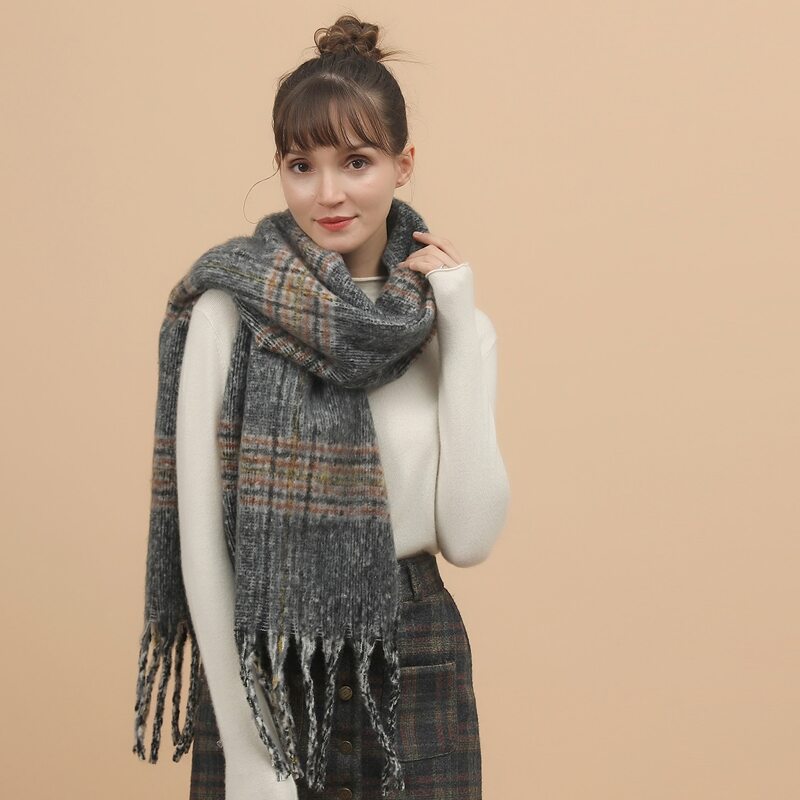 

Plaid Pattern Scarf, Multicolor
