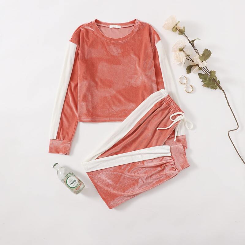 

Contrast Tape Velvet Lounge Set, Pink
