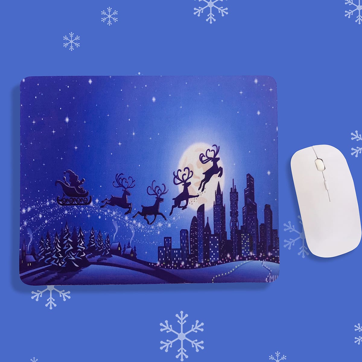 

Christmas Deer Mouse Pad, Multicolor