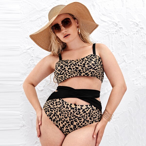 

Plus Allover Graphic Crisscross Bikini Swimsuit, Multicolor