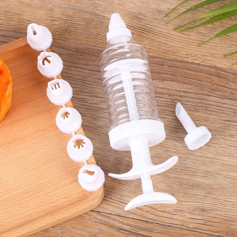 

9pcs Cake Decorating Nozzle Set, White