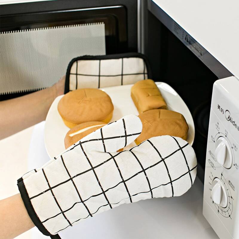 

1pc Geometric Pattern Oven Glove & Insulation Pad, White